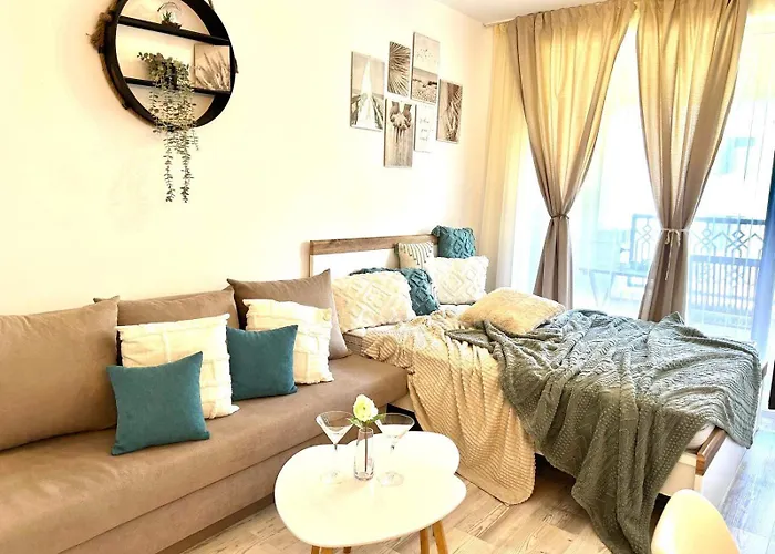 студио в затворен комплекс Созопол