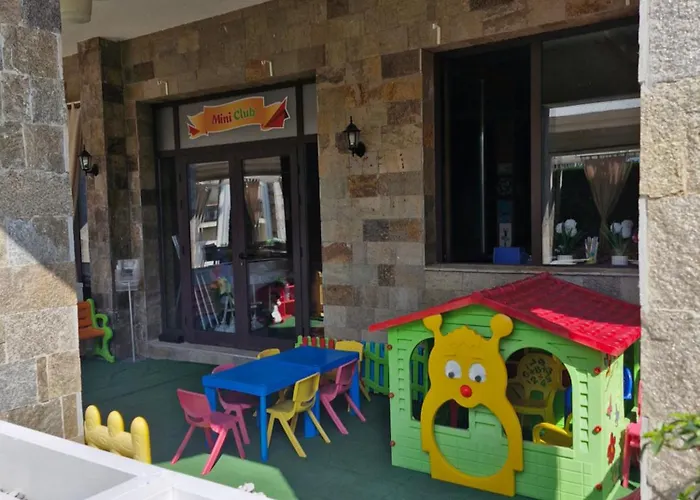 Апартамент студио в затворен комплекс *